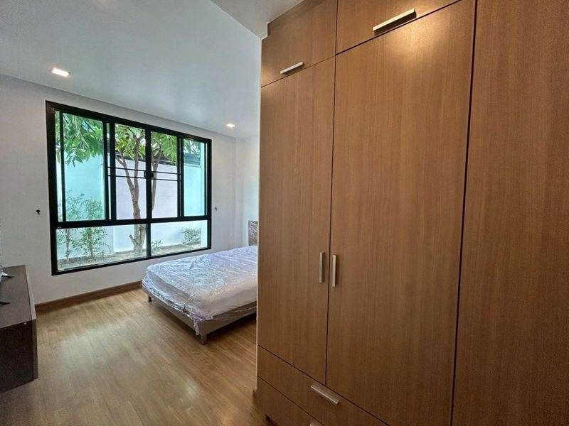รูป พูลวิลล่า 4 ห้องนอน สไตล์โมเดิร์น  หมู่บ้านวังตาล เชียงใหม่ - รูปที่ 14/20