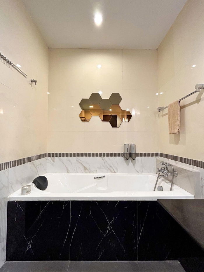 picture For rent🚨Baan Klang Krung Siam-Pathumwan🏙️Well decorated ready to move-in Book NOW🔥 - 9/10