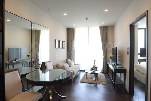 Luxury Condo The Monument Sanampao 1B1BPlus 51.8 Sqm Just 40K/Month Call Khun Aumi 0658209572