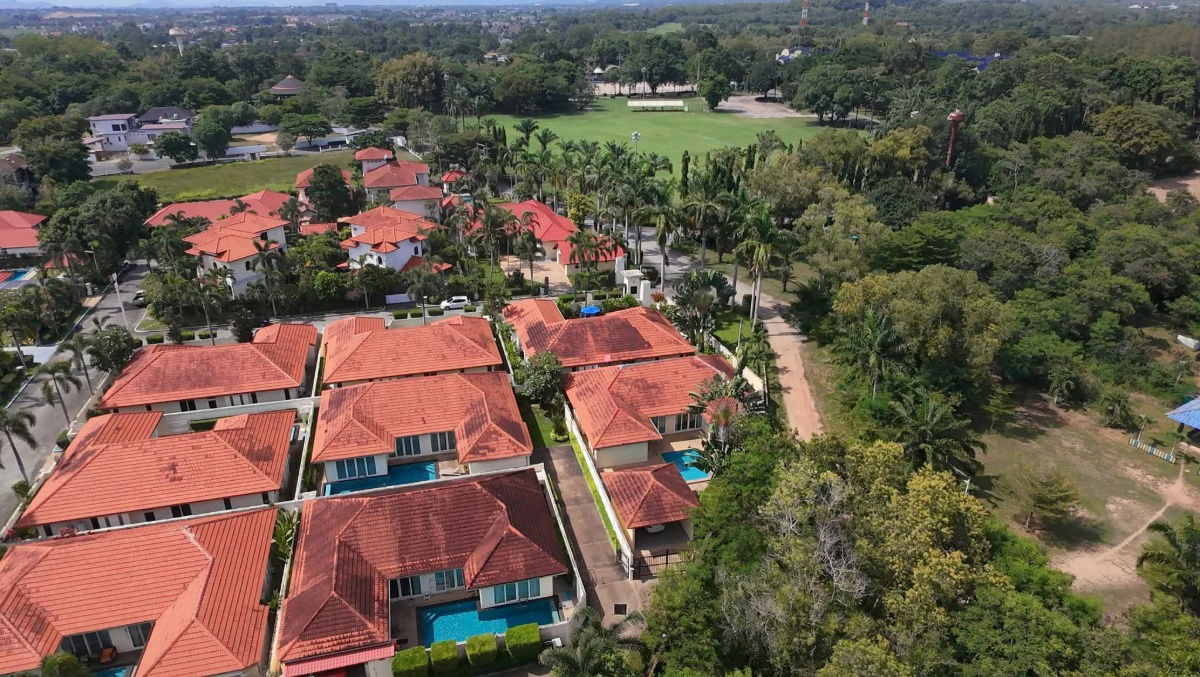 รูป บ้านพลูวิลล่าแบบ 4 ห้องนอน สไตล์ใหม่ สระว่ายน้ำส่วนตัว - รูปที่ 18/18