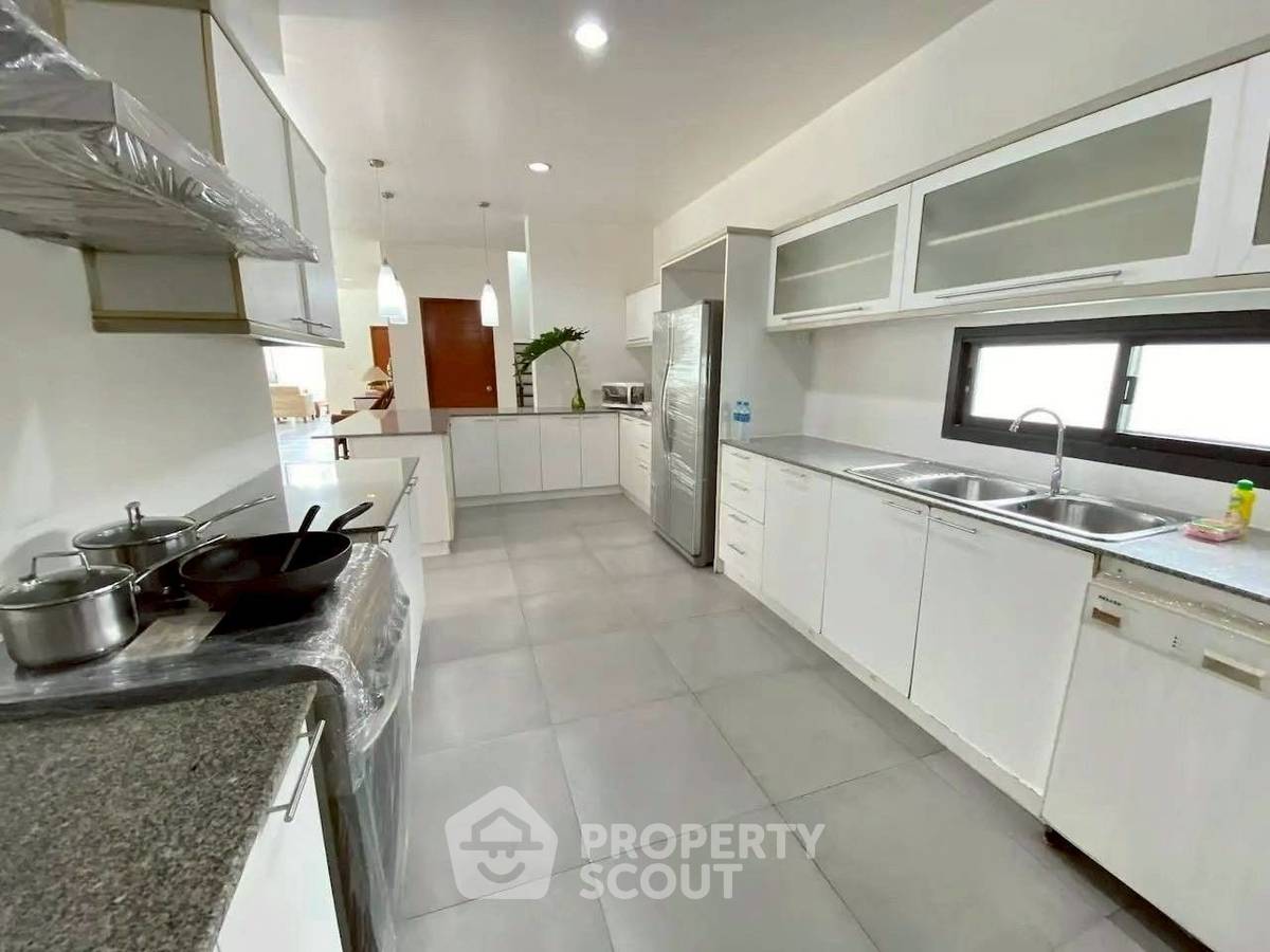 รูป บ้าน 4-ห้องนอน ใน บางตลาด (ID 2242703) - รูปที่ 8/18