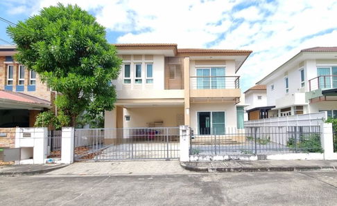ขายบ้านเดี่ยว 2 ชั้น หมู่บ้านสราญสิริ ประชาอุทิศ – สุขสวัสดิ์ พร้อมเข้าอยู่ ทำเลดี เดินทางสะดวก 