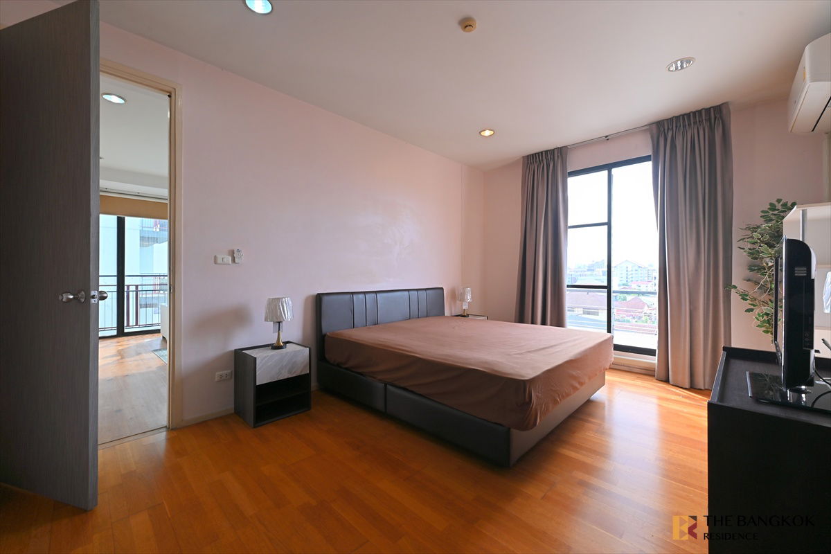picture Amanta Ratchada, 💫 Condo That Meets All City Dwellers' Lifestyles, ✨ Near MRT Thailand Cultural Centre - 5/13