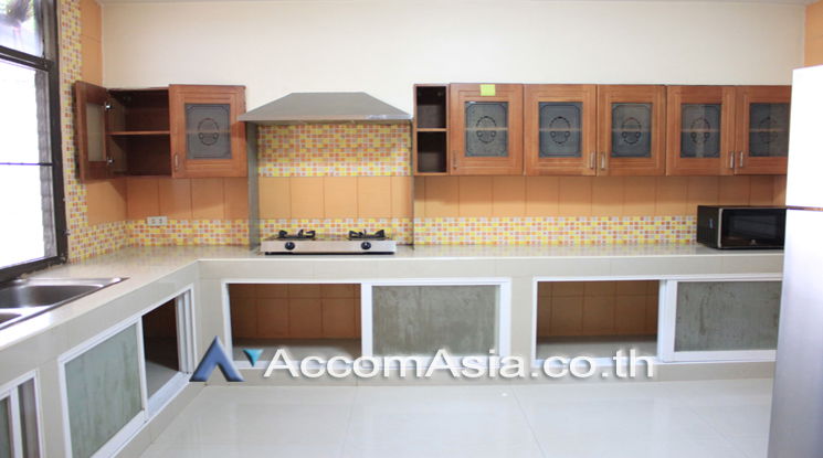 picture 🔼🔽 AccomA 📩 Home Office 4 BR House in  (13000877) - 3/11