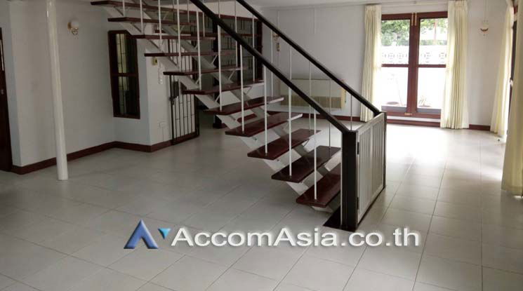 picture 🔼🔽 AccomA 📩  2 BR House in Khwaeng Sam Sen Nai (AA19426) - 7/12