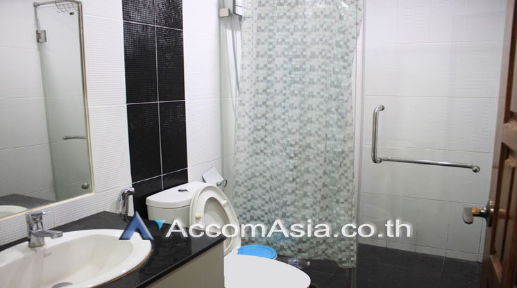 picture 🔼🔽 AccomA 📩 Home Office 4 BR House in  (13000877) - 10/11