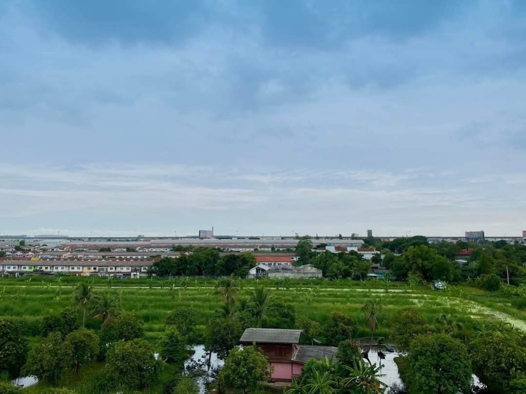 รูป ให้เช่า 𝗟𝘂𝗺𝗽𝗶𝗻𝗶 𝗖𝗼𝗻𝗱𝗼 𝗧𝗼𝘄𝗻 ร่มเกล้า-สุวรรณภูมิ 🏡 𝟳,𝟬𝟬𝟬 เฟอร์ครบ‼️#ตอบแชทไว 🔥🔥รหัส M1374 - รูปที่ 9/9