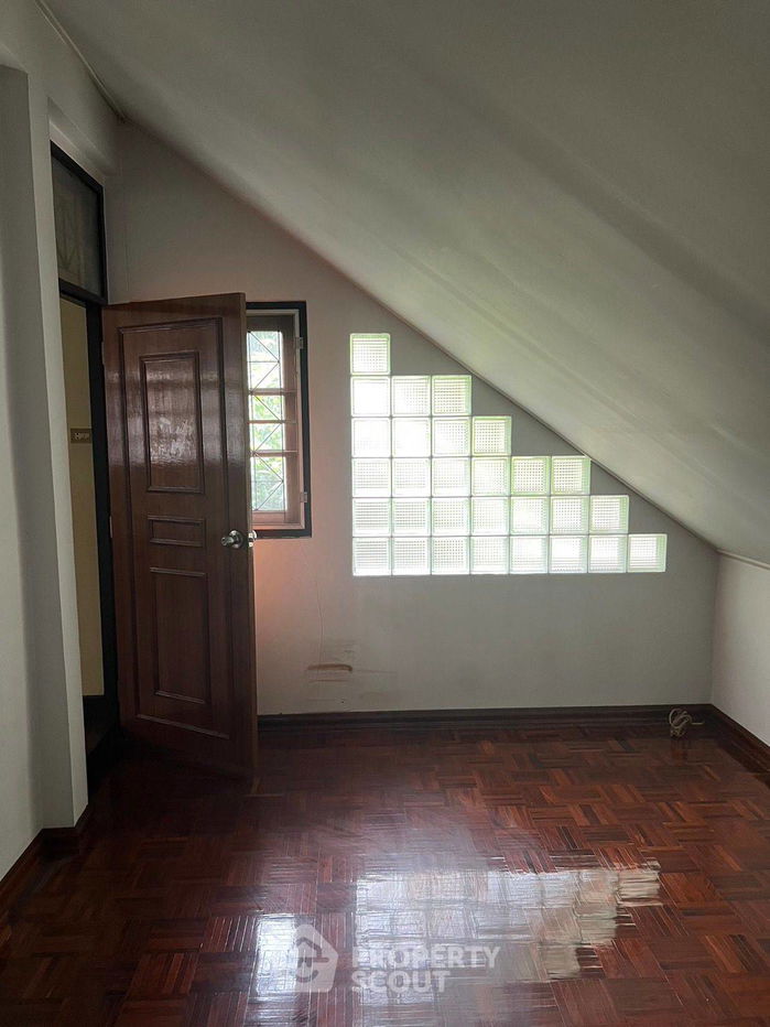 รูป บ้าน 2-ห้องนอน ใกล้ BTS ทองหล่อ (ID 2242461) - รูปที่ 3/12