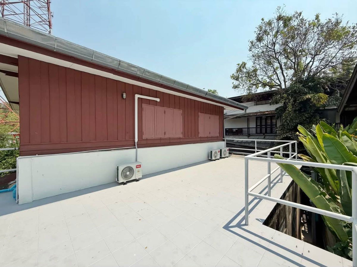 รูป เซ้งที่พักรีโนเวทใหม่ ทำเลทองกลางท่าแพ เหมาะสำหรับทำธุรกิจ Airbnb, Guesthouse, Hostel T.094-6511456 - รูปที่ 24/27