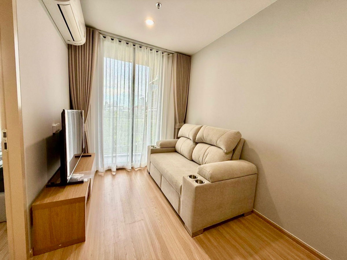 รูป 🔔ให้เช่า 1 ห้องนอน ห้องสวยตรงปก l เฟอร์ครบ l พร้อมอยู่! ☎️082 449 1563 💚ทักไลน์ @parisa.propty ตอบไวค่ะ☺️ - รูปที่ 4/13