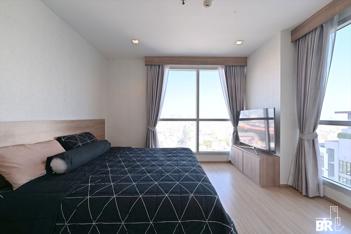 picture Price better than expected! 🔥 Rhythm Ratchada-Huaikwang, Stylish & Move-in Ready, ✨ Near MRT Huaikwang - 3/10