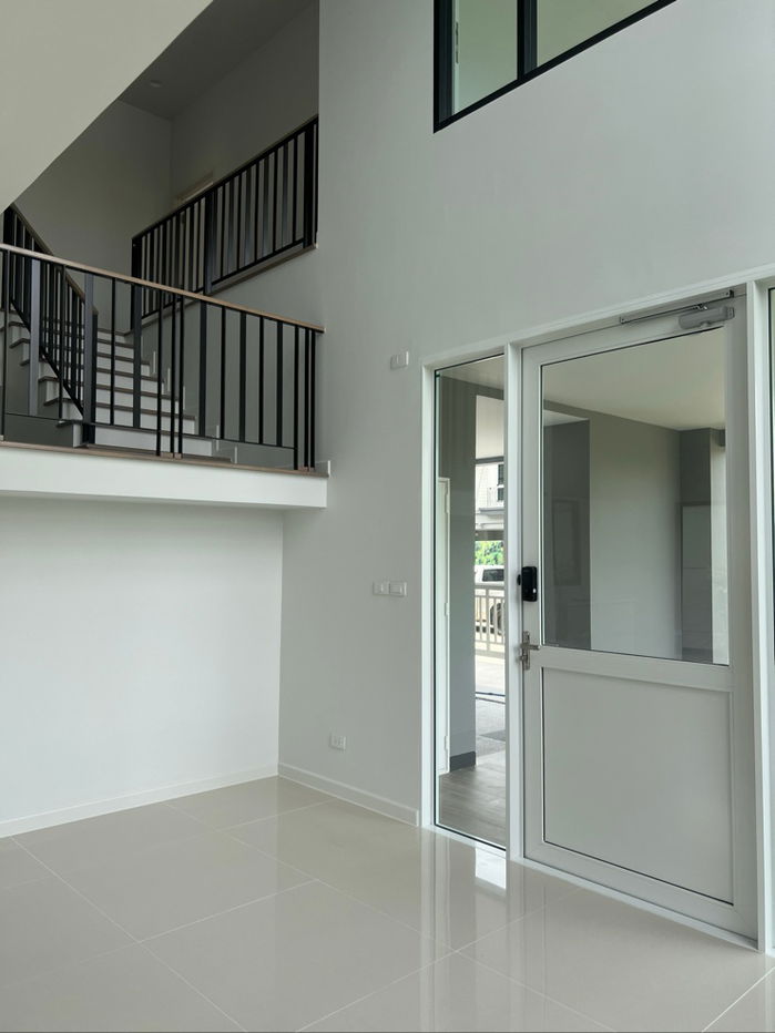 รูป ขายบ้านเดี่ยวแปลงมุม วิวทะเลสาบ ราคาสุดคุ้ม - รูปที่ 4/18