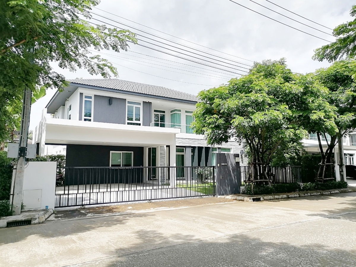 picture Luxury house for rent Manthana 2 Bangna Km.7 Mega Bangna  - 1/15