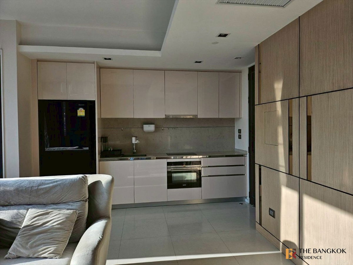 picture The Bangkok Sathorn ✨ Hot deal, Great Price 💖 Near BTS Surasak - 6/9