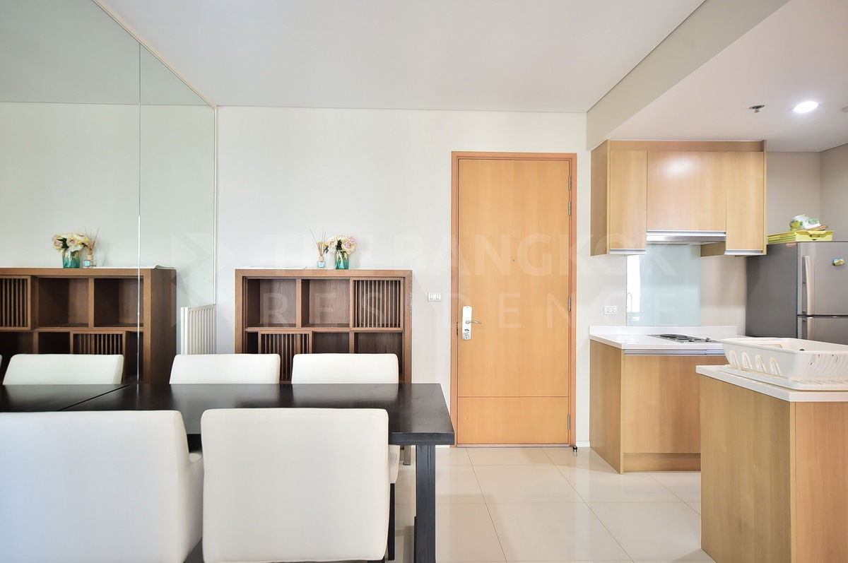 picture  Villa Asoke, Special Unit, 💥 Stunning Views 🌟 ,Near MRT Phetchaburi  - 10/12