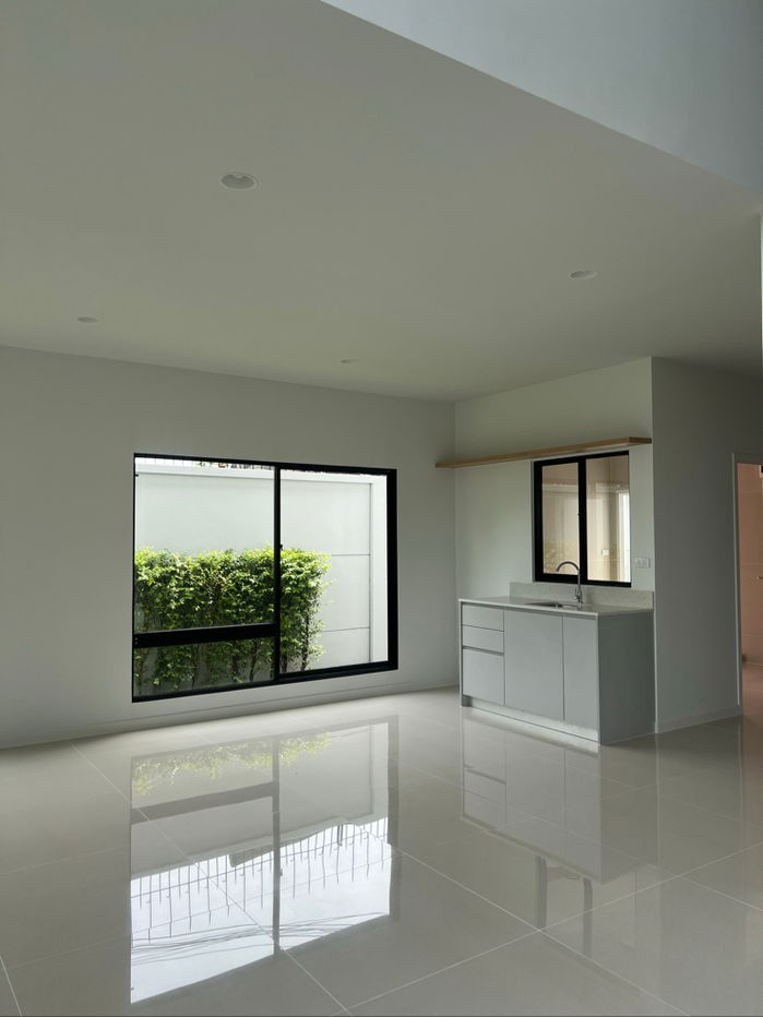 รูป บ้านเดี่ยวแปลงมุมวิวทะเลสาบ หลังสุดท้ายในโครงการ - รูปที่ 8/19