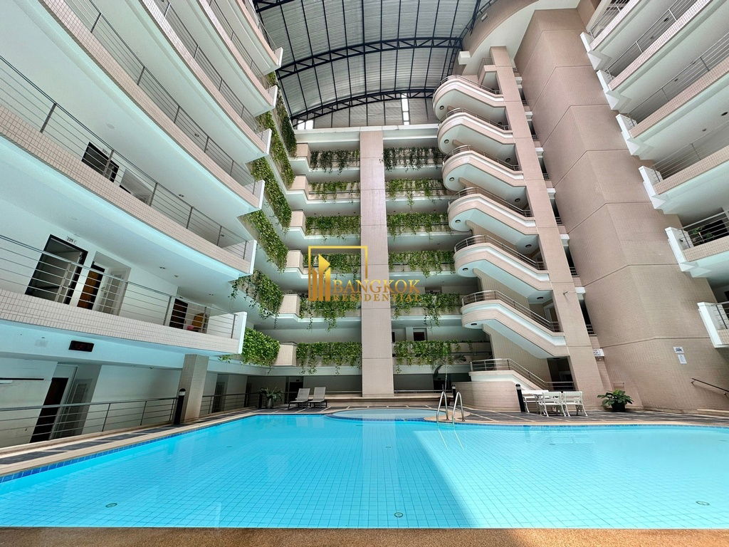 picture Navin Court | Charming 3 Bed Condo For Rent in Phloenchit - BR60510CD - 34/45