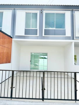 ให้เช่าบ้านพฤษภาศรีนครินทร์-บางนา  อยู่ถนนบัวนครินทร์ ใกล้เมกาบางนา