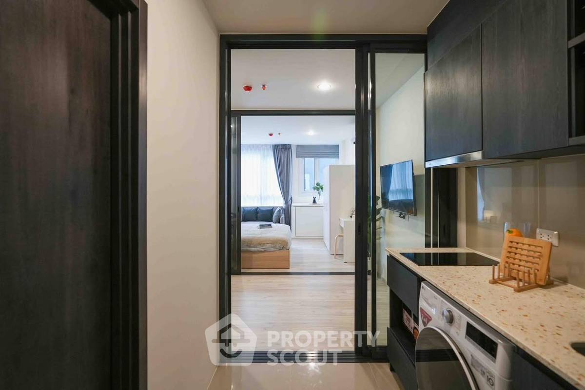picture 1-BR Condo at XT Huaikhwang near MRT Huai Khwang (ID 2165022) - 6/9