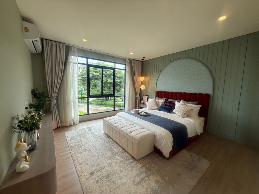 รูป ขายบ้านตัวอย่าง Fully furnished อณาสิริพายัพ แปลงหัวมุมหน้าสวน วิวสวย ที่ดินกว้าง - รูปที่ 10/11