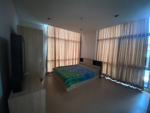 Urgent Rent!! Great Price! Beautifully Decorated! The Room Charoenkrung 30
