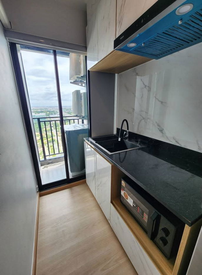 รูป 🩸 ให้เช่า​ Terra​ ​Residence​ วิวธรรมศาสตร์, ทิศเหนือ, พท.30 ตรม.ชั้น​ 31, บิ้วอินน์จัดเต็ม, เครื่ิองดูดควัน, เครื่ิองอบผ้า - รูปที่ 19/24