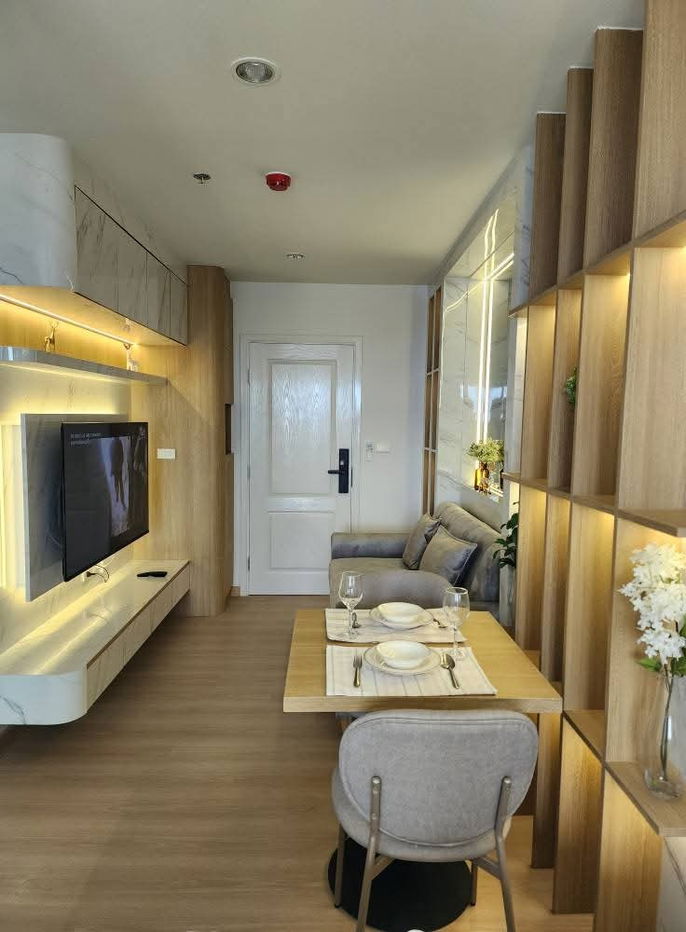 รูป 🩸 ให้เช่า​ Terra​ ​Residence​ วิวธรรมศาสตร์, ทิศเหนือ, พท.30 ตรม.ชั้น​ 31, บิ้วอินน์จัดเต็ม, เครื่ิองดูดควัน, เครื่ิองอบผ้า - รูปที่ 12/24