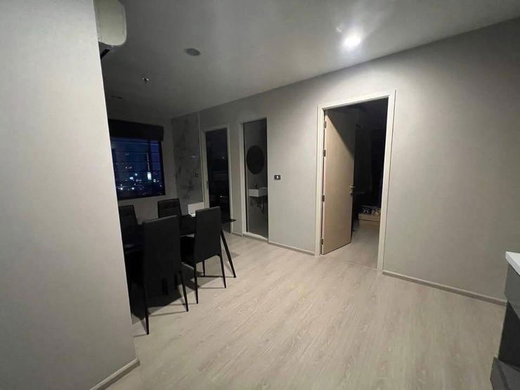 picture  For rent ✨ Rhythm asoke 2 🔥 Line ID @034etfin 📲 2 bedroom 1 bathroom (Rim room) ✨  MRT Rama 9 300 metres 💙 ARL Makkasan 400 metres 🤎 - 1/11