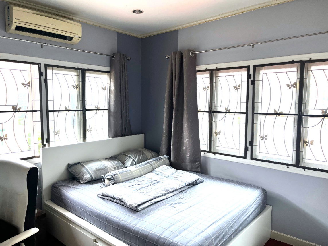 รูป บ้านหรู ถูก สวย!! รวมอยู่ในบ้านหลังนี้ทั้งหมด บ้านเดี่ยวสไตส์ยุโรป  หมู่บ้าน ภัสสร 4 รังสิตคลอง 3 - รูปที่ 8/11
