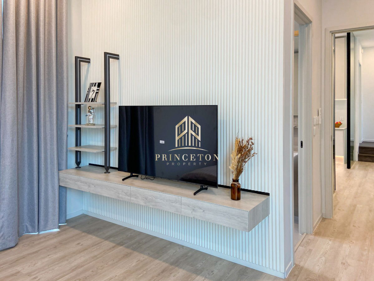 picture Luxury Home for Rent at VIVE Krungthep Kreetha Comes with a Private Swimming Pool - 21/48