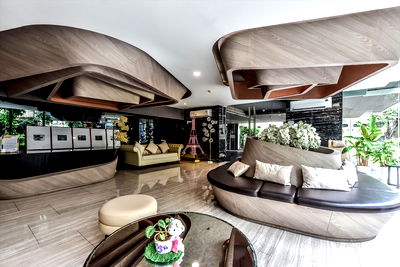 คอนโด MRT สามย่าน : ⚡ Klass Silom ⚡ Classic Urban Living in Prime Silom BTS Chong Nonsi