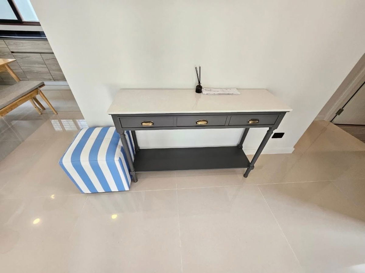 รูป บ้าน 2 ชั้นให้เช่าในโครงการบุราสิริ กรุงเทพกรีฑา ราคา 120,000 บาท/เดือน สนใจติดต่อ 089-4282491,084-6283752 แอดไลน์ @rghome4u - รูปที่ 9/9