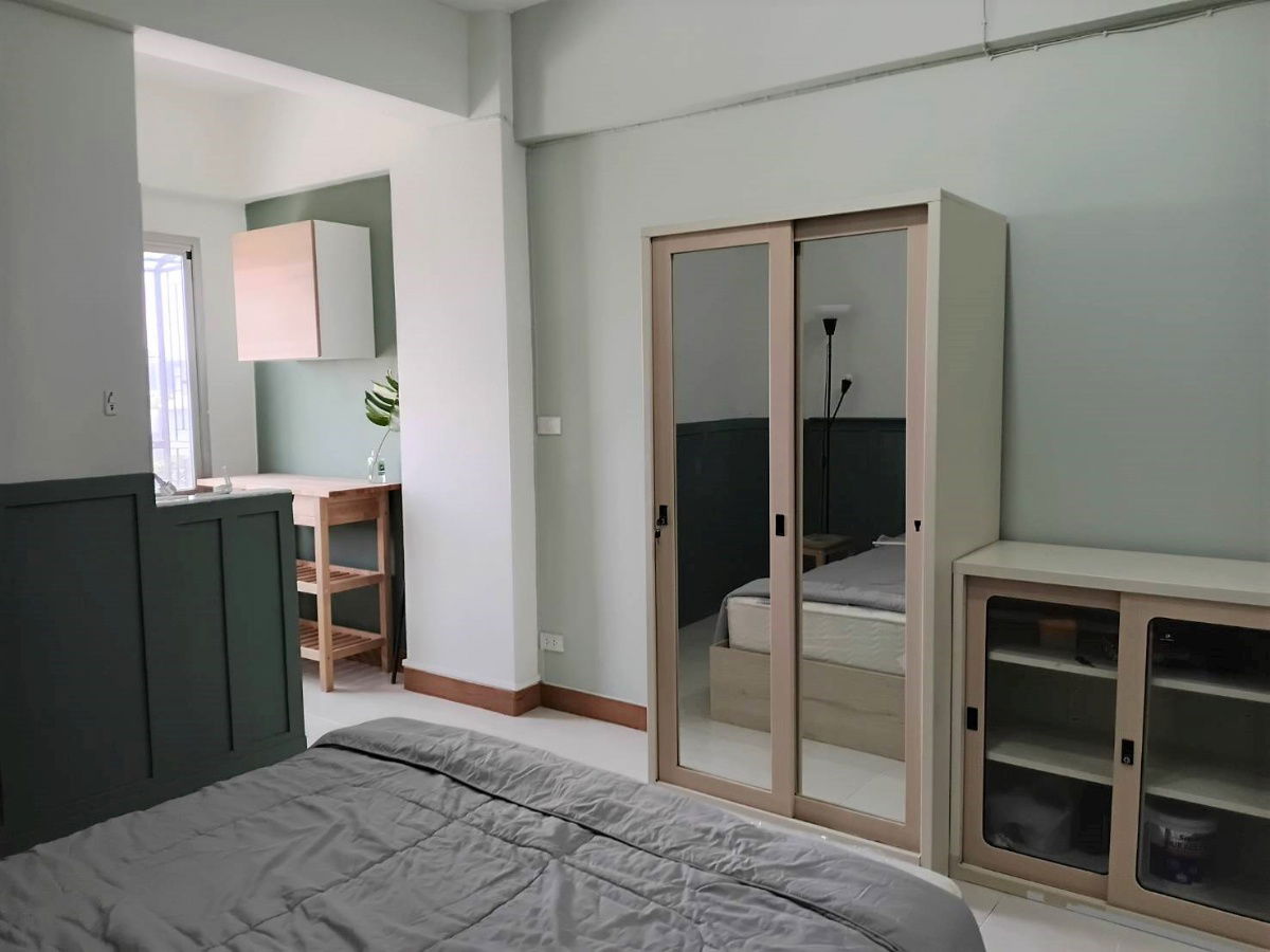 picture Condo for sale , Newly renovated, Pattanakarn Life Complex  - 2/13