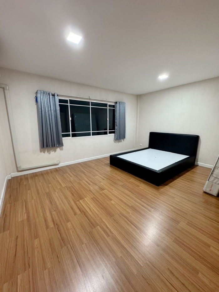 รูป 🏡 ให้เช่า! ทาวน์โฮม 3 ชั้น เดอะ เทอเรส พระราม 2 – ท่าข้าม | 3 ห้องนอน  - รูปที่ 11/18