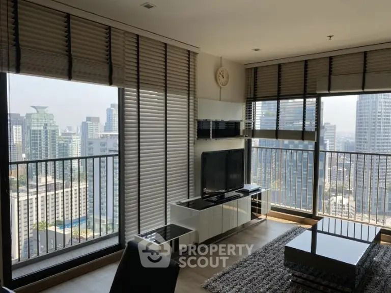 picture LEASE TAKEOVER - 1BR Condo at Noble Remix (Thonglor BTS) - 1/13