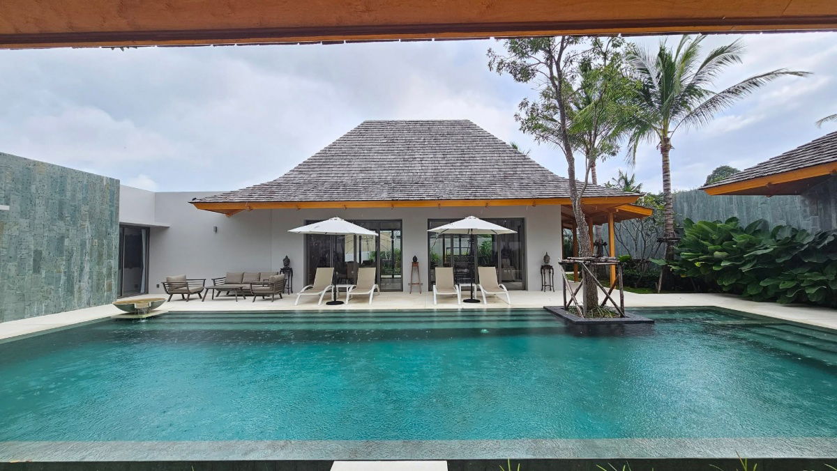 รูป Luxury 4-Bedroom Villa for Rent at Anchan Tropicana – Phuket - รูปที่ 5/37