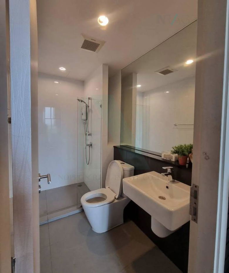 picture For Sell Condo THE GALLERY BEARING Building , Floor 10,1 bed room, Room size 26 sqm - 8/8