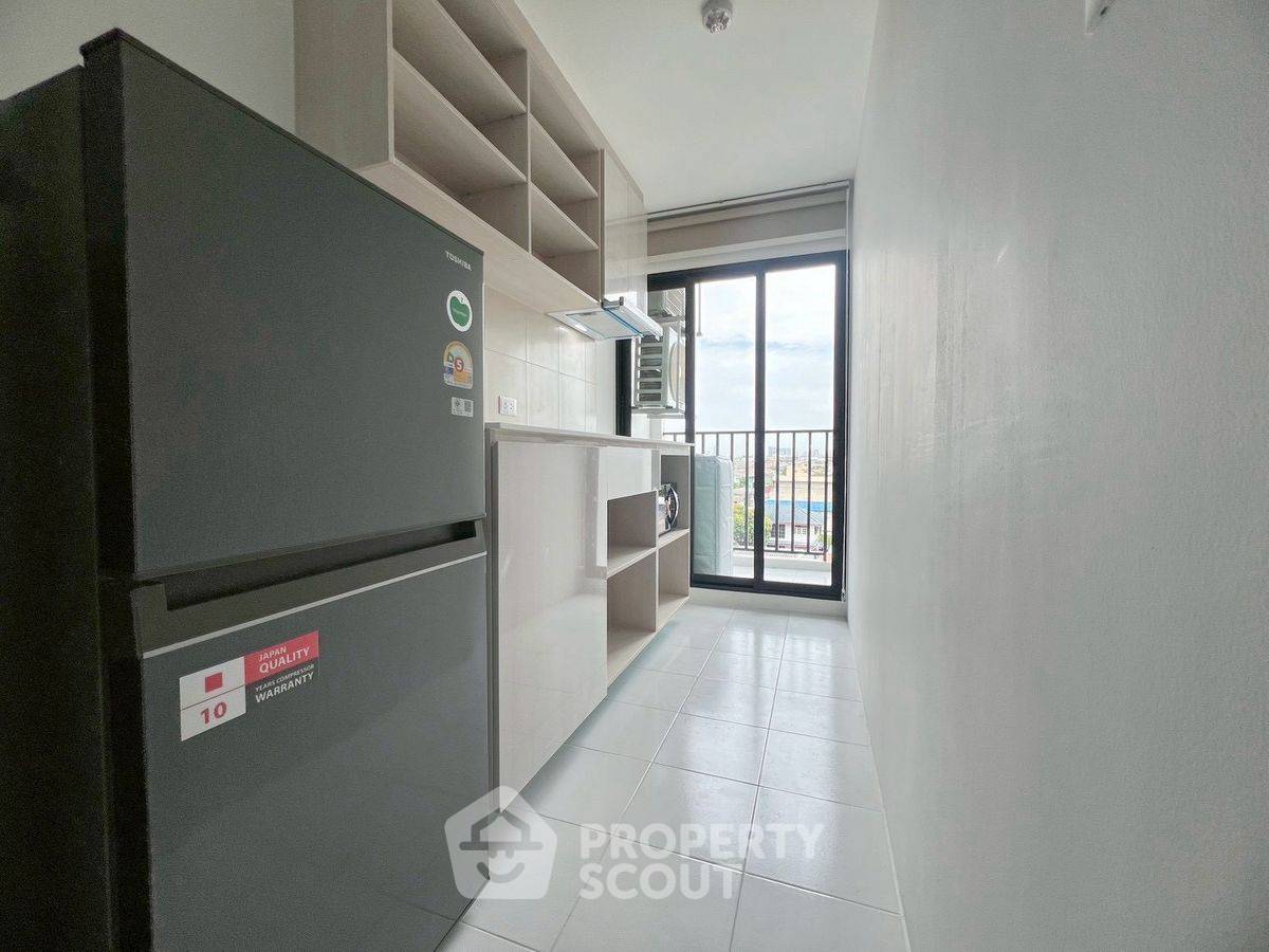 picture 1-BR Condo at Chewathai Hallmark Ladprao - Chokchai 4 in Lat Phrao (ID 2242625) - 6/9