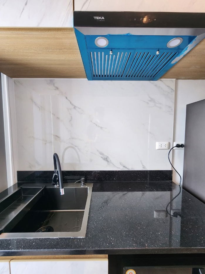 รูป 🩸 ให้เช่า​ Terra​ ​Residence​ วิวธรรมศาสตร์, ทิศเหนือ, พท.30 ตรม.ชั้น​ 31, บิ้วอินน์จัดเต็ม, เครื่ิองดูดควัน, เครื่ิองอบผ้า - รูปที่ 17/24