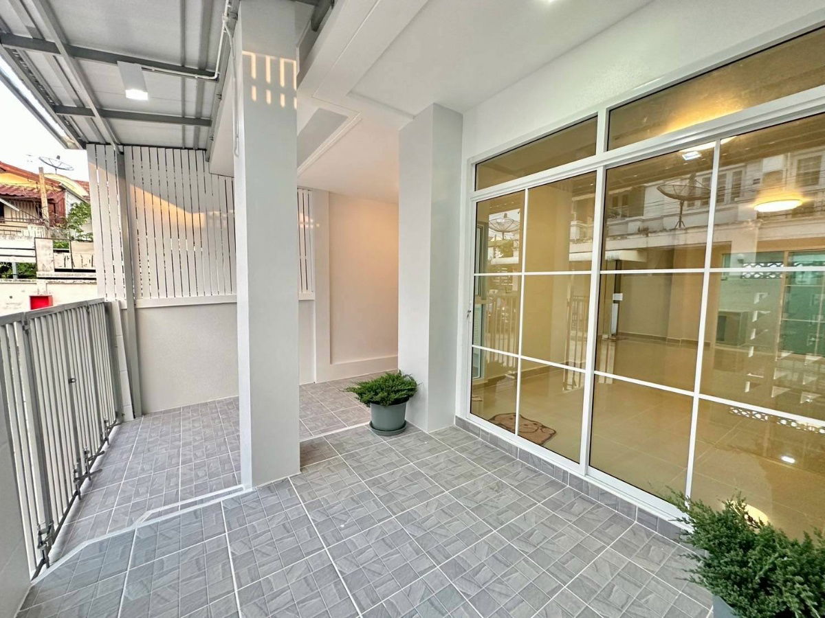 รูป หมู่บ้านทิพย์พิมาน การ์เด้นท์  ติดถนนบ้านกล้วย – ไทรน้อย บางบัวทอง ห่างจากถนนกาญจนภิเษกเพียง 1 กิโล   ใกล้เซ็นทรัล เวสเกต - รูปที่ 5/23
