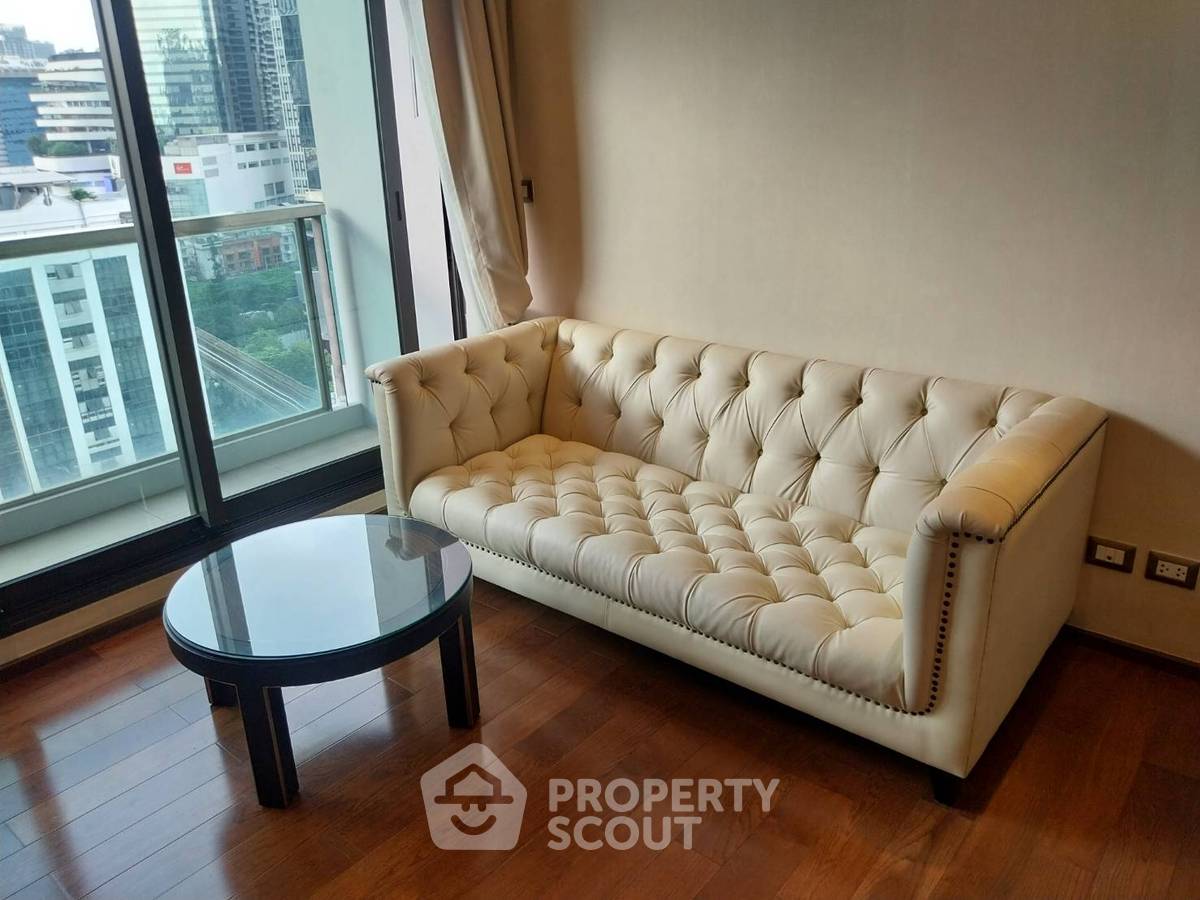 picture 1-BR Condo at The Address Sukhumvit 28 near BTS Phrom Phong (ID 893144) - 2/6