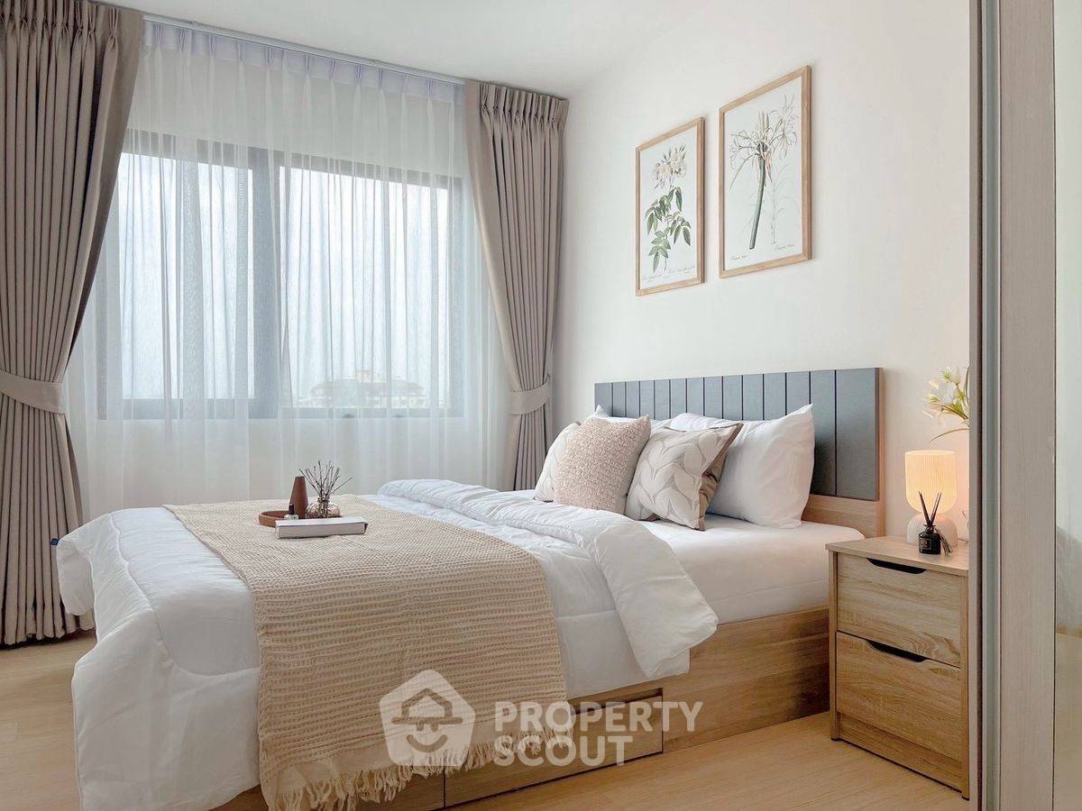 picture 1-BR Condo at Chewathai Hallmark Ladprao - Chokchai 4 in Lat Phrao (ID 2242625) - 4/9