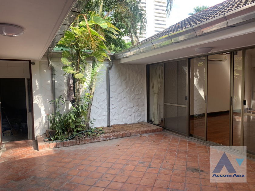 picture 🔼🔽 AccomA 📩  3 BR House in Khlong Ton Nuea (1720459) - 18/20