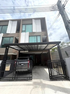 💥CP-8444💥 3-story townhouse for rent, Baan Klang Muang project, Phahon Yothin-Vibhavadi 👉 Add Line @goodcondo