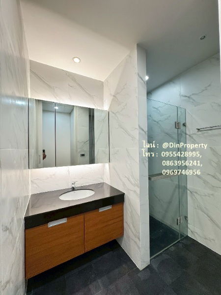 picture For Rent Chatrium Riverside ,2Bed  Condominium, Soi. Charoen Krung 70 ,near  Sherwberry International School),Bts Saphan taksin - 11/12