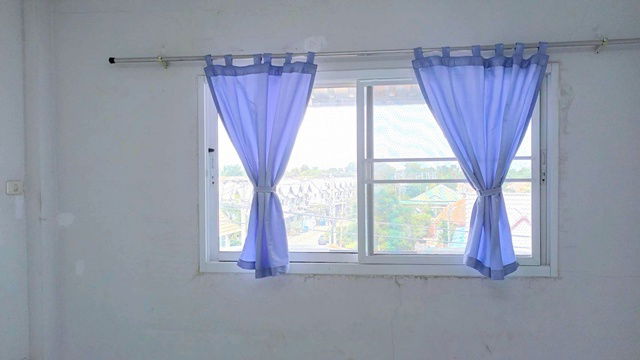 picture Parking available in front and back BIG C PathumThani 400m. Commercial building for rent 3-storey + - 8/8