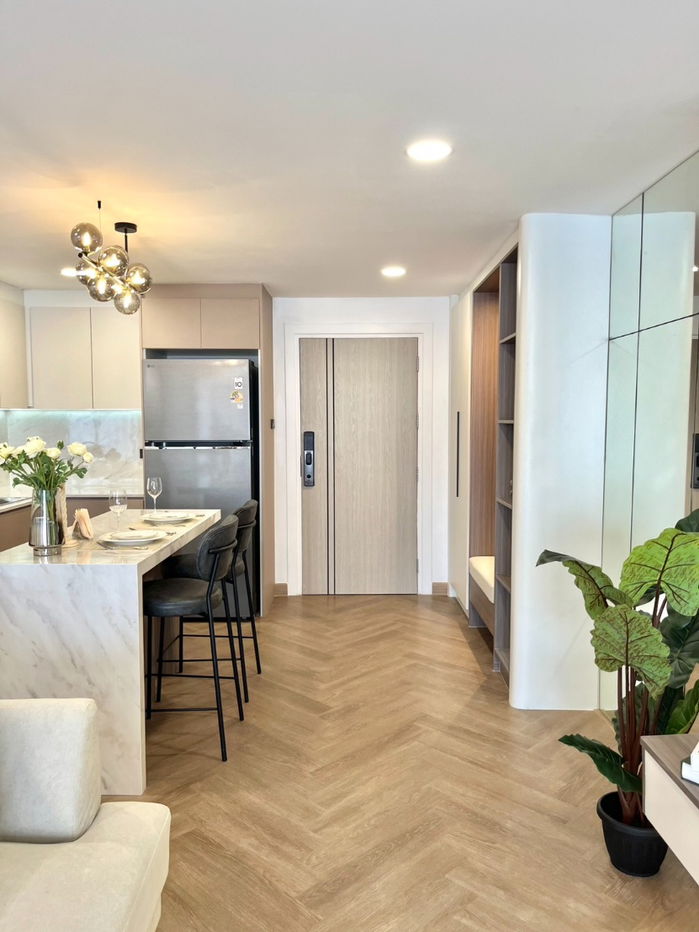 picture Condo for sale, Sri Thana, near Nimman, Chiang Mai  bedrooms Tel 082-389-9314 Boo - 5/29