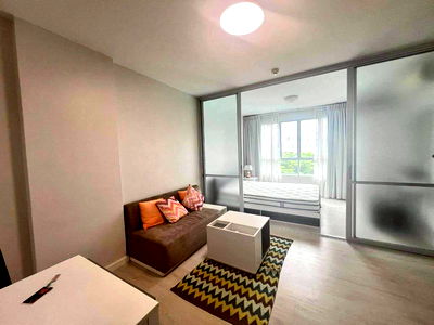 Condos for rent 700 Year Sports Arena Chiang Mai : For Rent – Dcondo Sign Chiang Mai | Pool View | 30 sqm | 11,000 THB/month 🏊‍♀️💎