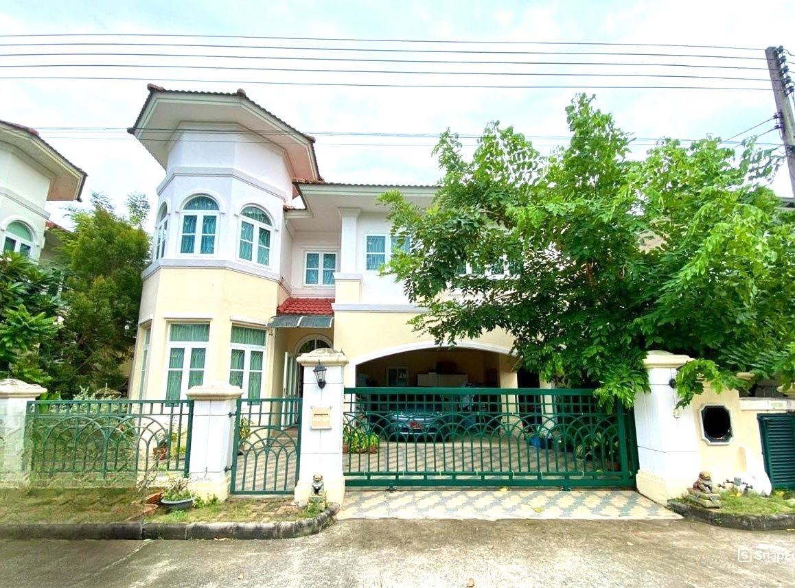 รูป บ้านหรู ถูก สวย!! รวมอยู่ในบ้านหลังนี้ทั้งหมด บ้านเดี่ยวสไตส์ยุโรป  หมู่บ้าน ภัสสร 4 รังสิตคลอง 3 - รูปที่ 1/11