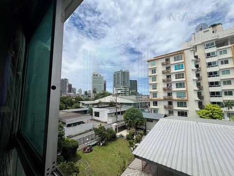 📌 For Rent Condo PLUS 67 Building 1, Floor 4,Studio, Room size 33 sqm